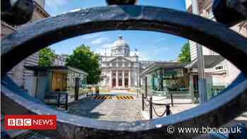 Coronavirus: Ireland puts brakes on easing lockdown amid 'real concern'