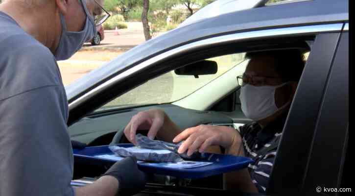 City of Tucson offers free masks to public