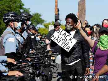 Chicago protesters' attempt to tear down Christopher Columbus statue ends in violent clash with police