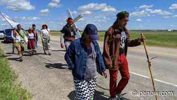 Suicide prevention walk moves through Saskatoon with minimal traffic disruptions - paNOW