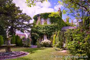 Pavilion Hotel takes to verse to say when it will reopen