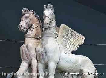 Cavalli alati illuminati tutte le notti al Museo di Tarquinia - Tuscia Web