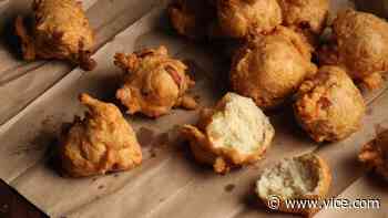 Rhode Island Clam Cakes Recipe - VICE