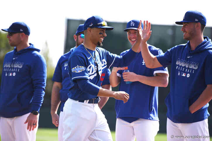 Dodgers lineup gets off to hot start in first exhibition game