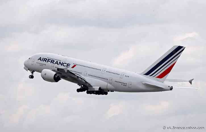 Air France pilots in draft deal on low-cost domestic flights