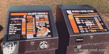 Star Trek fan re-creates holodeck controls in Los Angeles public park     - CNET