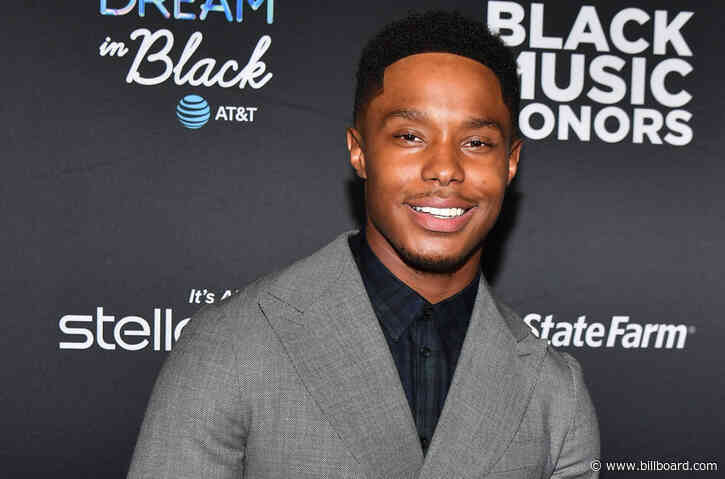 ‘The Voice’ Alum Avery Wilson Comes Out as Bisexual: ‘I Am Who I Am & I Love Who I Love’