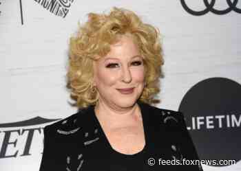 Bette Midler calls Donald Trump a 'murderer' over his handling of the coronavirus pandemic