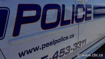 Police evacuate Mississauga building after man brings explosive device there for disposal