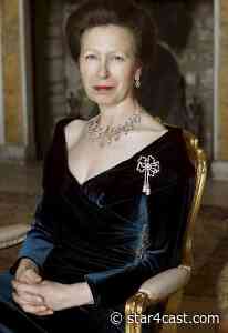 Princess Anne – showing how it’s done ++