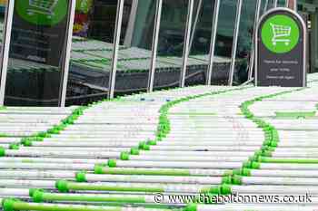 Asda, Aldi, Tesco and Morrisons: How to unlock supermarket trolleys without £1