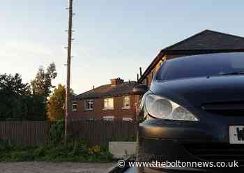 Youths abandon car after spotting police (...but then return to ask for phone back)