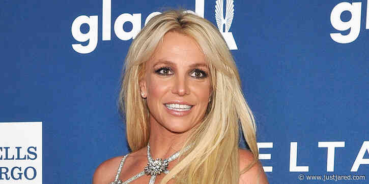 Britney Spears Says Goodbye To Heavy Makeup For Natural Beauty Selfie
