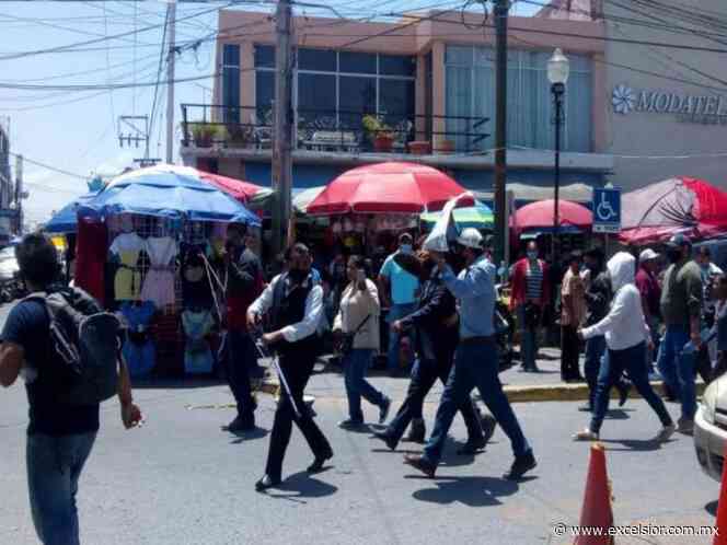 Grupo armado rescata a edil de Ixmiquilpan de pobladores - Excélsior