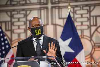 Houston Mayor Sylvester Turner in favor of a ‘step back,’ two-week shutdown to reduce COVID-19 spread - Houston Chronicle