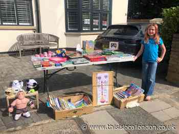 Putney school pupil fundraises in front garden