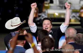 Tesla's Musk qualifies for $2.1 billion payday