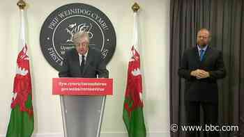 Mandatory face masks for public transport in Wales - BBC News