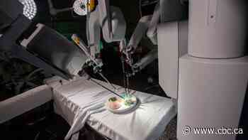 Meet da Vinci, the QEII hospital's surgical robot
