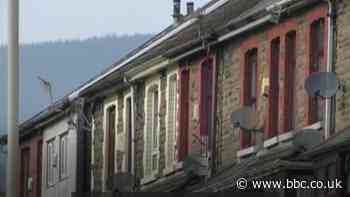 Coronavirus: Housing upgrades urged to create thousands of jobs