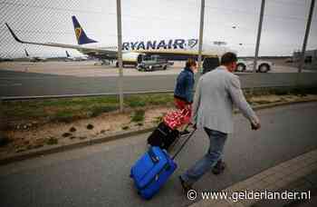 Ryanair: Piloten moeten salaris inleveren, anders kappen we in Weeze
