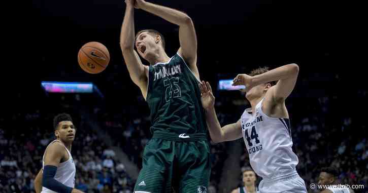 BYU basketball forward Wyatt Lowell to undergo surgery for torn labrum