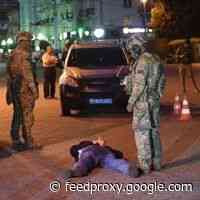 Gunman Frees Hostages After Ukraine’s President Endorses ‘Earthlings’