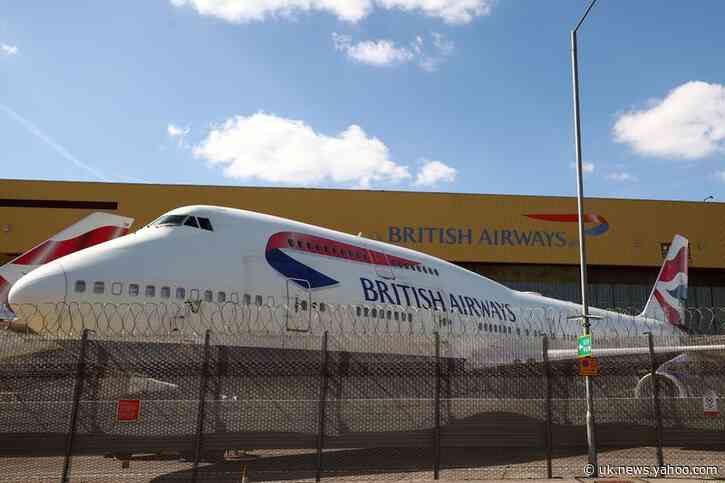 UK pilots union recommends accepting reduced pay from British Airways