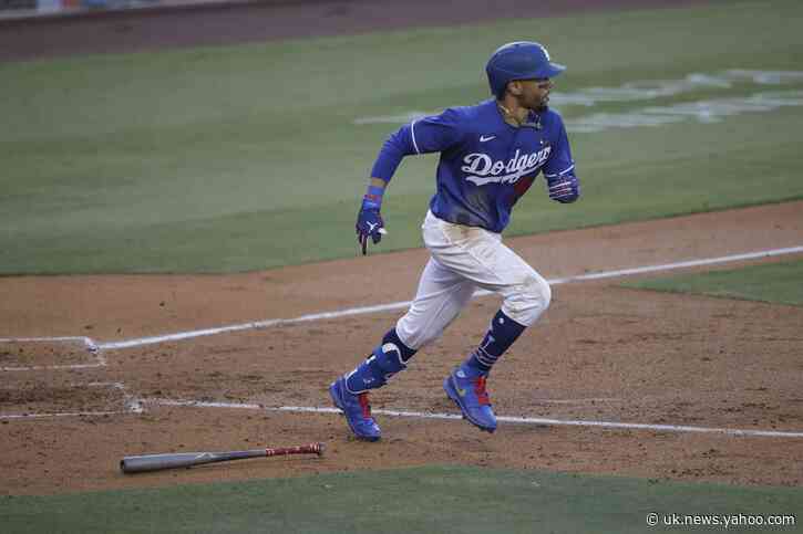 Betts gets $365M, 12-year deal with Dodgers through 2032