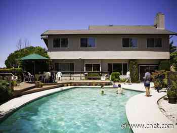 Is it safe to go to the pool, lake or beach during coronavirus? What we know     - CNET