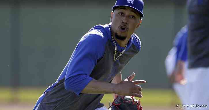 Betts gets $365M, 12-year deal with Dodgers through 2032