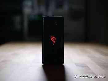 The Asus ROG Phone 3 looks slick like a Lamborghini     - CNET