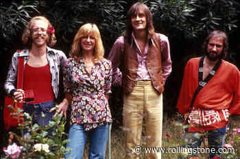 Fleetwood Mac Preps Massive Box Set Documenting Early Years