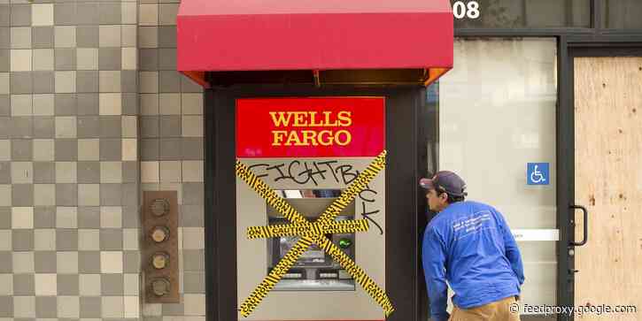 A top credit-trading exec is out at Wells Fargo. The exit comes as the bank is pursuing billions in cost cuts.