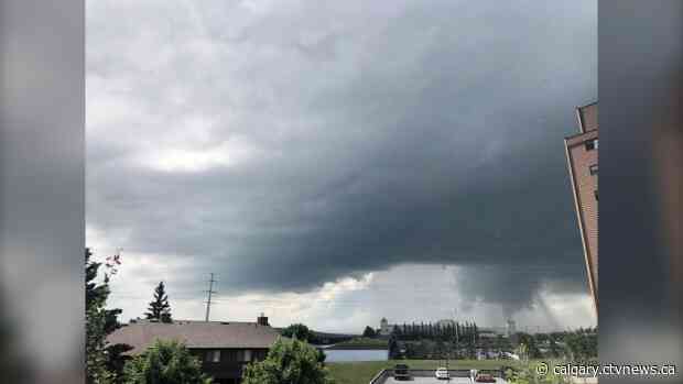 Tornado warning lifted for Calgary