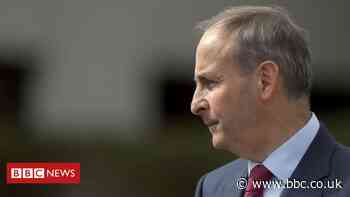 Coronavirus: Ireland accused of mixed message on foreign travel