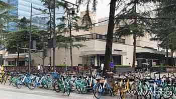 China tells U.S. to close consulate in Chengdu in growing spat