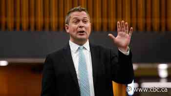 Scheer says Trudeau, Morneau need to step aside 'for the good of the country'