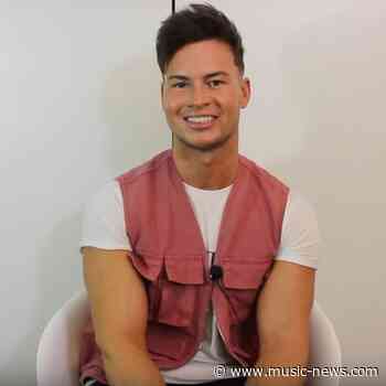 Joel Corry & MNEK’s 'Head & Heart' claims singles top spot