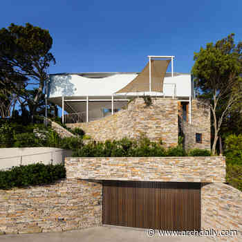 Palm Beach Blue House / Benn + Penna Architecture - ArchDaily