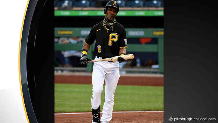 Pittsburgh Pirates’ Jarrod Dyson Takes Knee During National Anthem