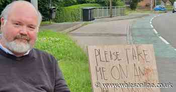 'Hard-working' carer sits at roadside with sign pleading for job