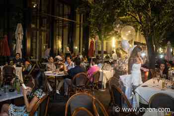 Houston could soon allow restaurants to convert parking lots into dining space amid coronavirus - Chron