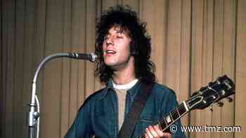 Fleetwood Mac Co-founder Peter Green Dead at 73