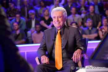 Reports: Beloved host Regis Philbin dies at 88