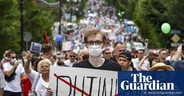 Huge anti-Kremlin protests erupt in Russia's far east