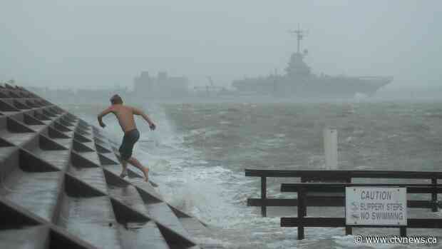 Hurricane Hanna makes landfall in virus-weary Texas