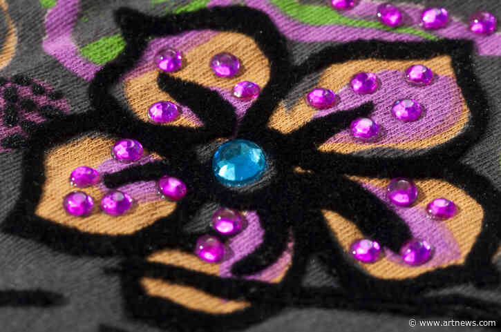 To Add Glimmer and Glitz To Your Work, These are the Best Rhinestones