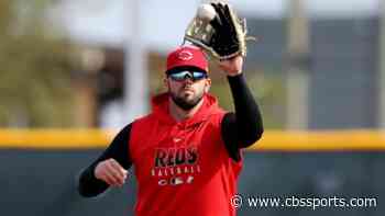 MLB dealing with COVID-19 concerns on opening weekend; Reds, Marlins make late lineup changes