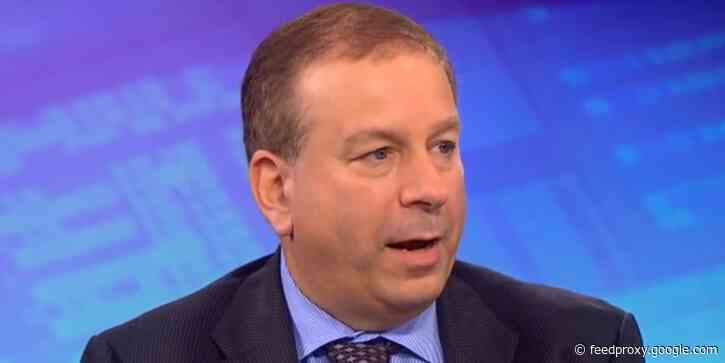 'Castles built on sand': Famed economist David Rosenberg says investors are being too reckless as stocks rally — and warns that a vicious long-term bear market is far from over
